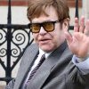 Elton John volvió a hablar sobre su problema de salud: “Perdí la vista”