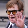 La “confusión” de Elton John en los Globos de Oro que hizo reir al público: “Circularon muchas historias”