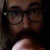 Nació el primer nieto de John Lennon y Yoko Ono: la emotiva foto que mostró Sean Lennon de su bebé Aurelius