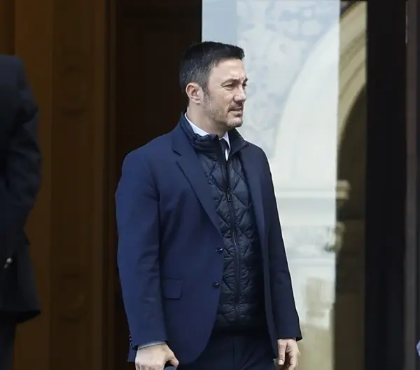 6902365bc1f29 940 529!