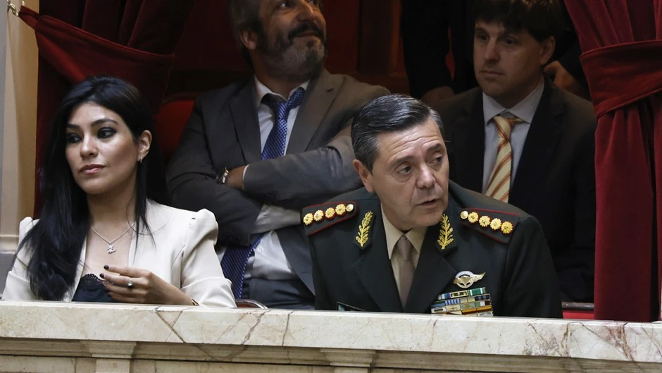 6942d55db854b 940 529!