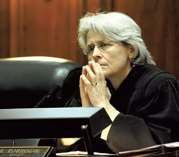 69c716ad7129a 940 529!