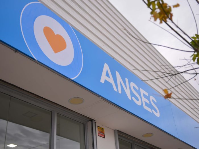 anses 1 1 700x525