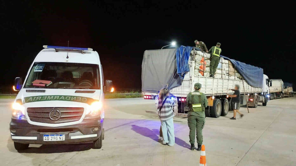 cordoba mercaderia de contrabando 1 1