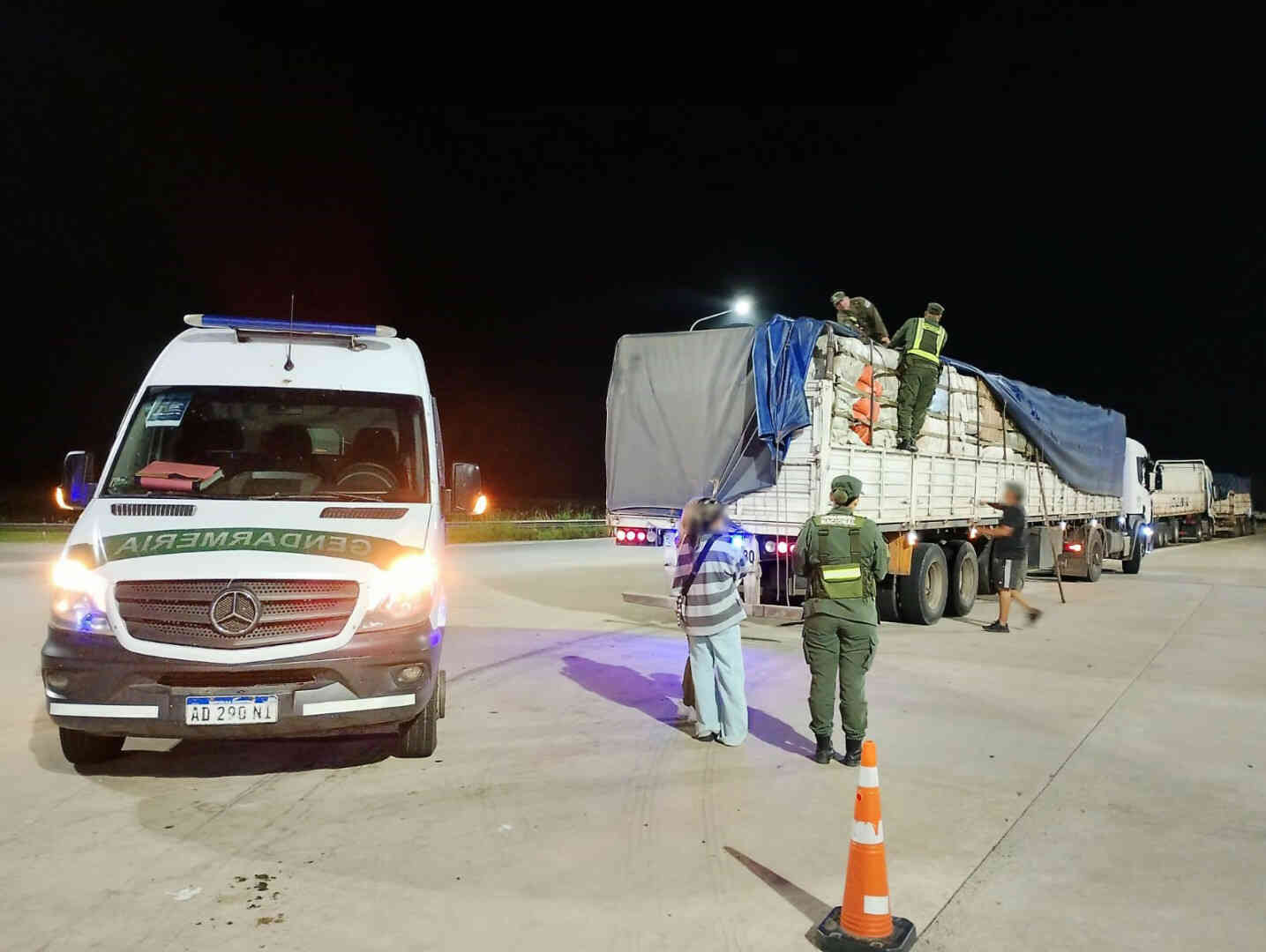 cordoba mercaderia de contrabando 1 1