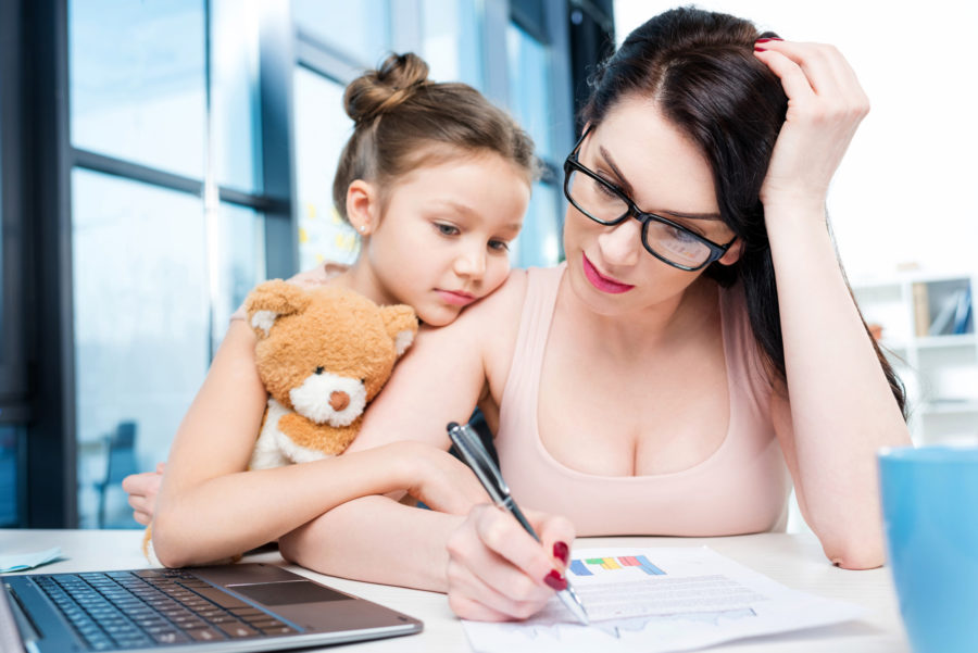 mama emprendedora 900x601