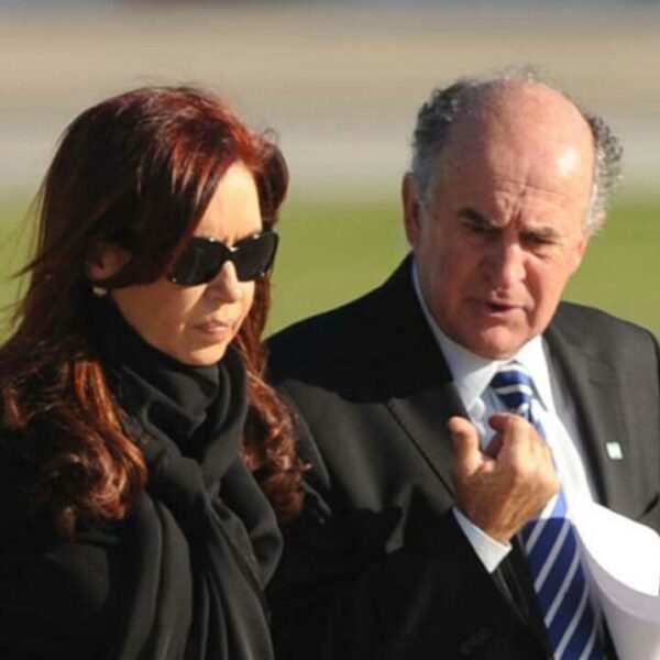 oscar parrilli 505 e1648587359548